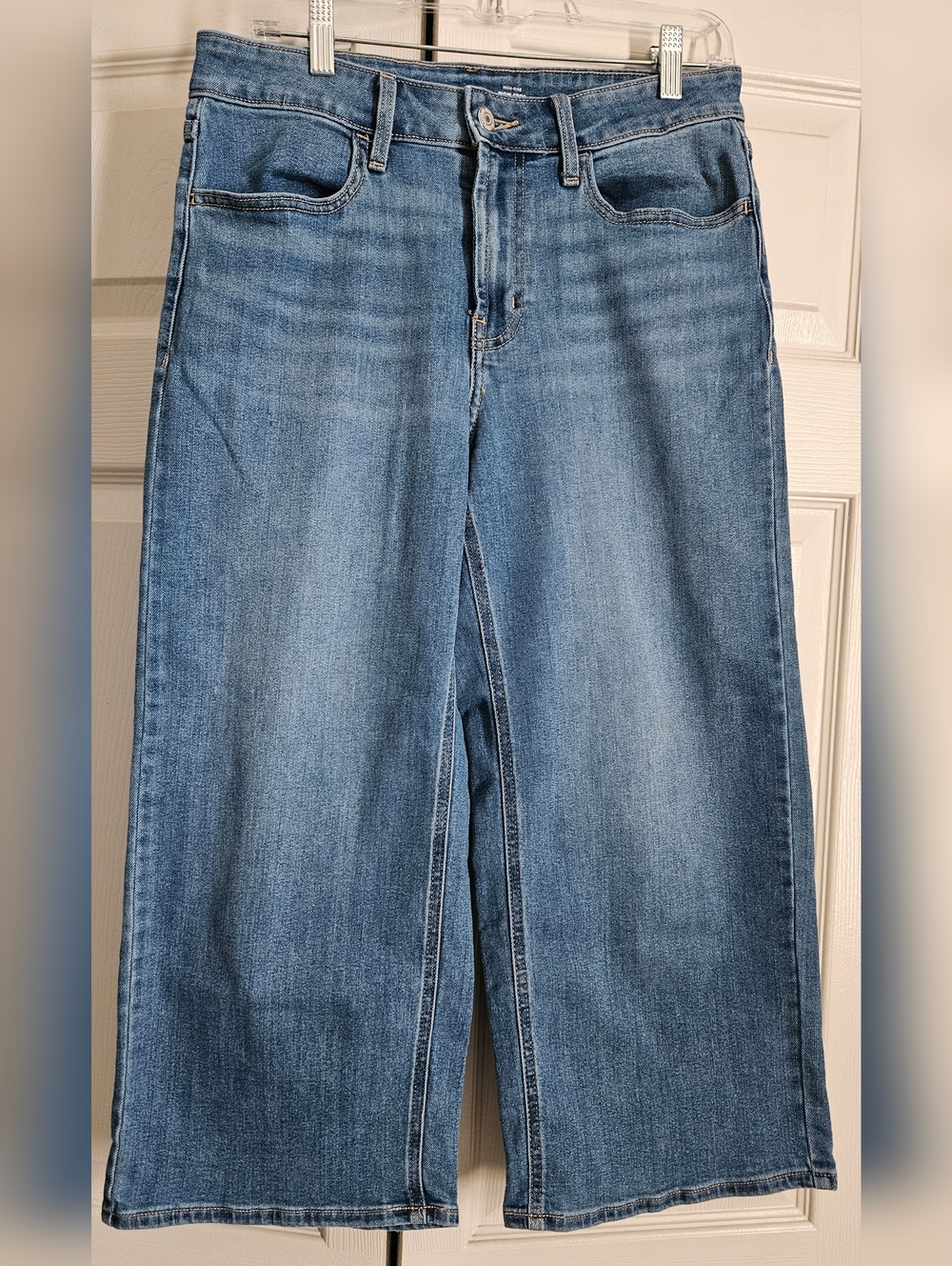 Old Navy Light Blue Cropped Wide-Leg Jeans High Rise